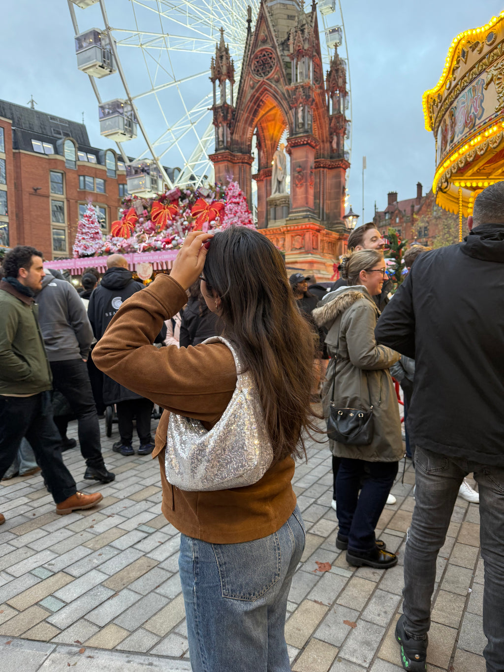 The Moon Bag: Sequin Shoulder Bag – Sparkly Evening & Party Purse with Inside Pockets