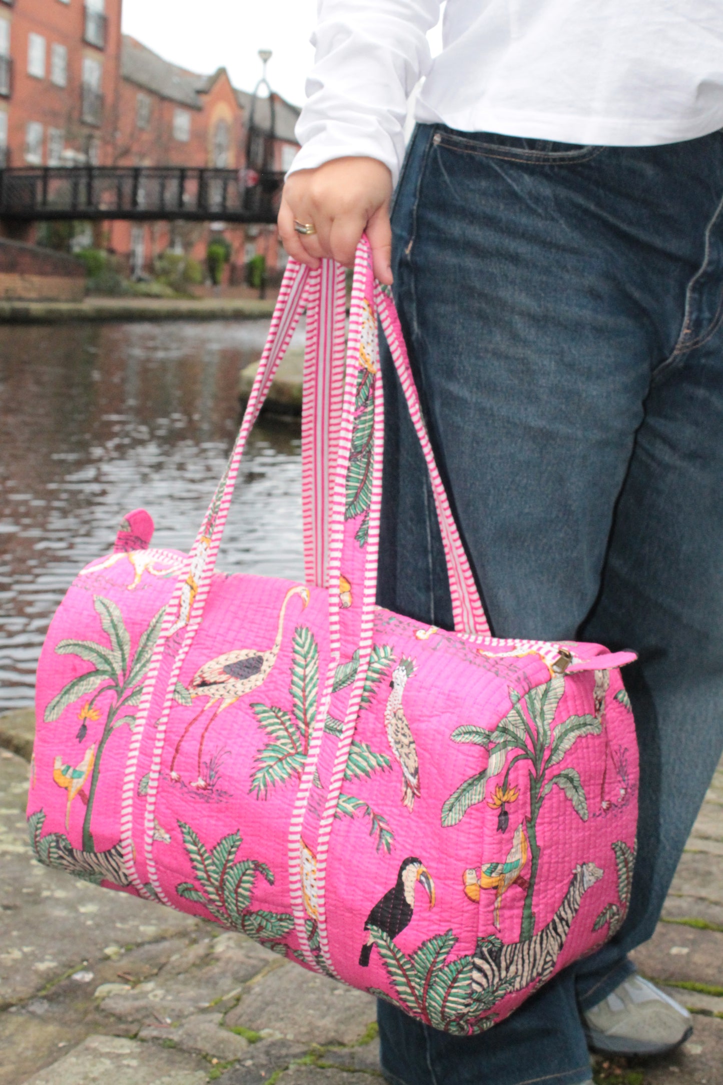 Soft Quilted Duffle Bag - Vibrant, Stylish, and Travel-Ready