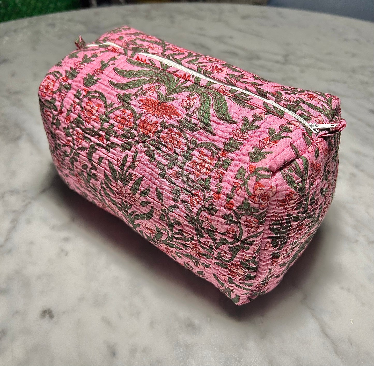 Quilted Toiletry & Makeup Bag - Waterproof Interior, 3-Size Options - Model: Pink Floral