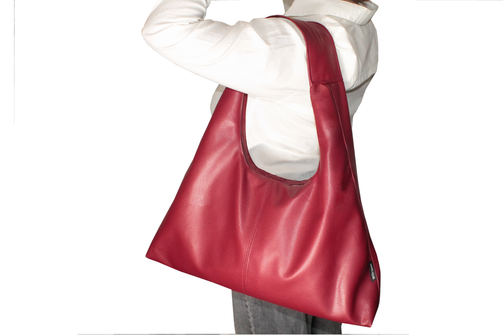 Everyday Leather Shoulder Bag